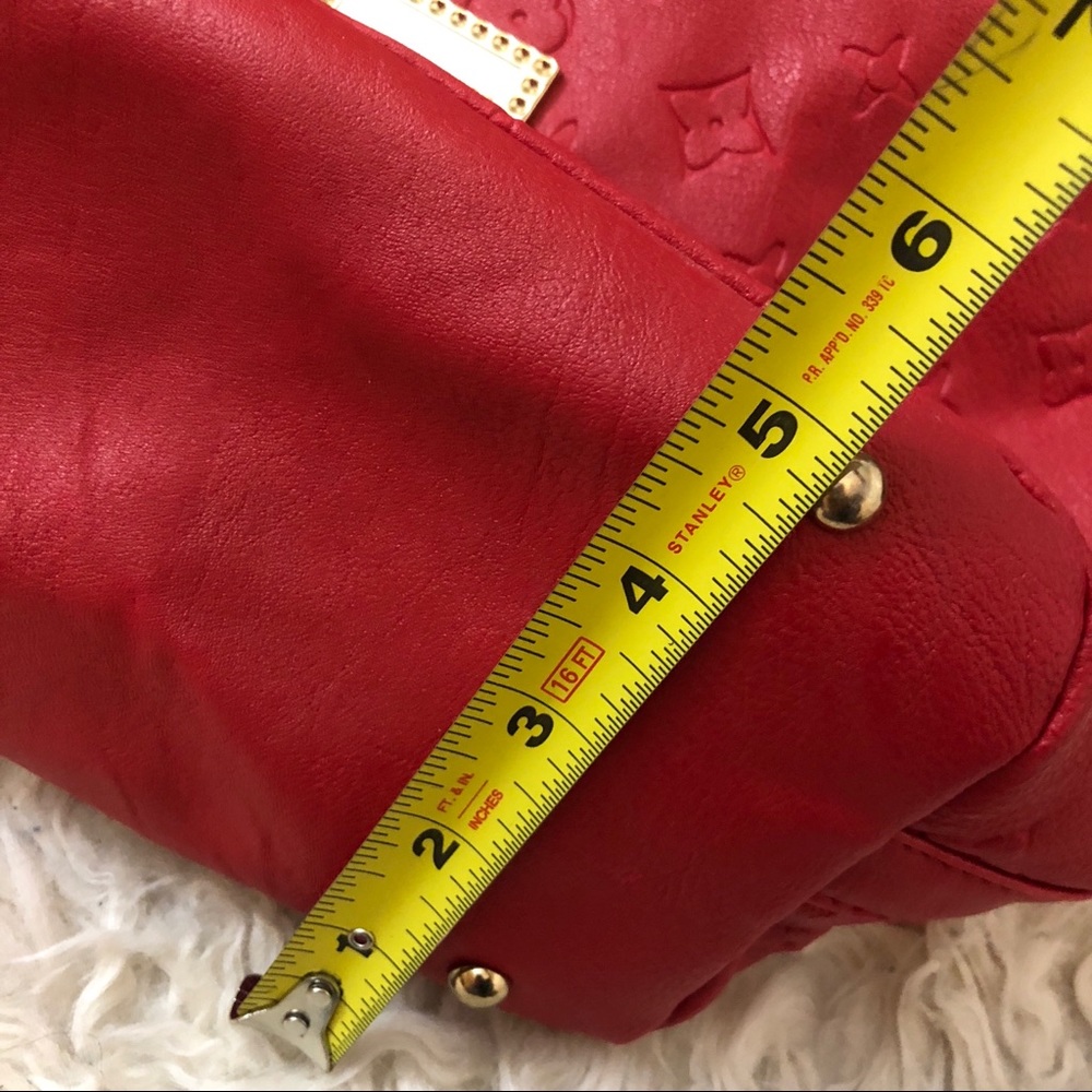 Red Gold Chain Bucket Bag - Picture 5 of 5